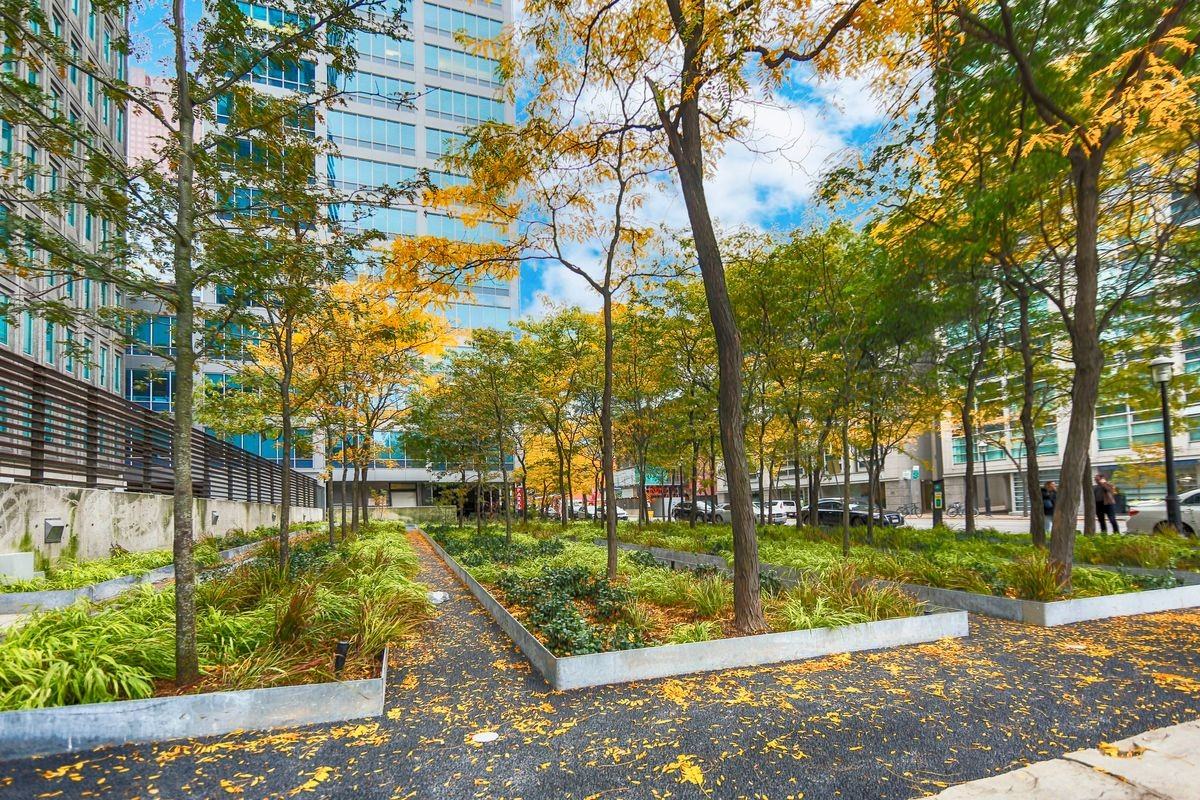 33 Lombard Street #2906 - Photo 5 of 18
