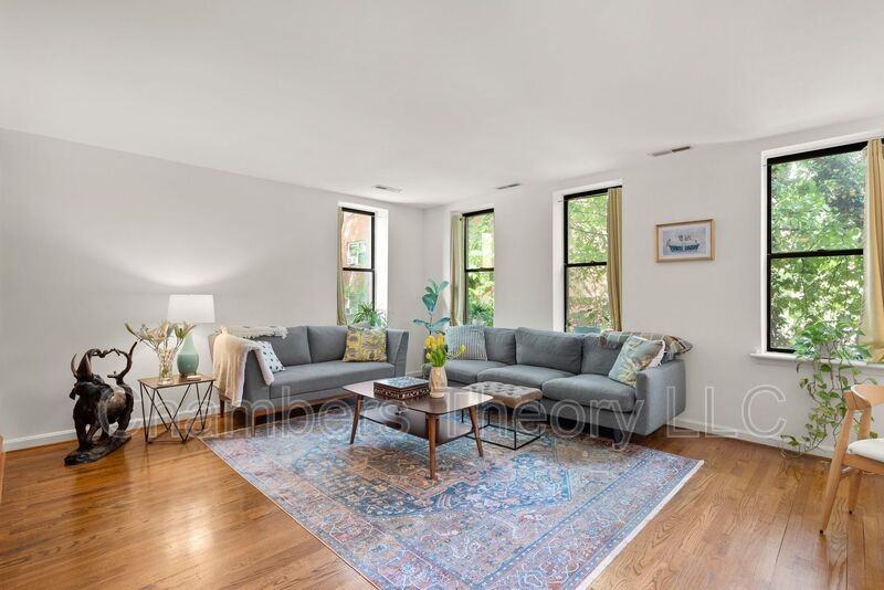 1651 Lamont St Nw #2E - Photo 5 of 25