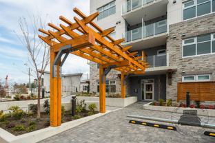 916 Lyall Street - Photo 1 of 1