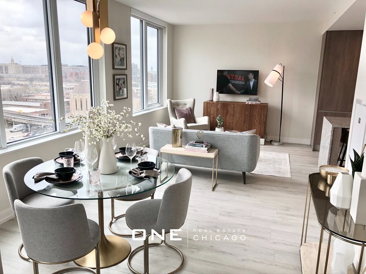 N Wells St #4 - Photo 7 of 14