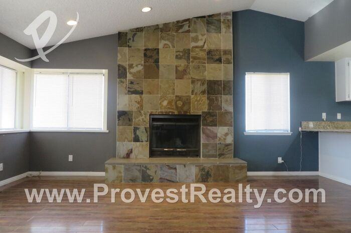 26739 Corona Dr - Photo 3 of 26