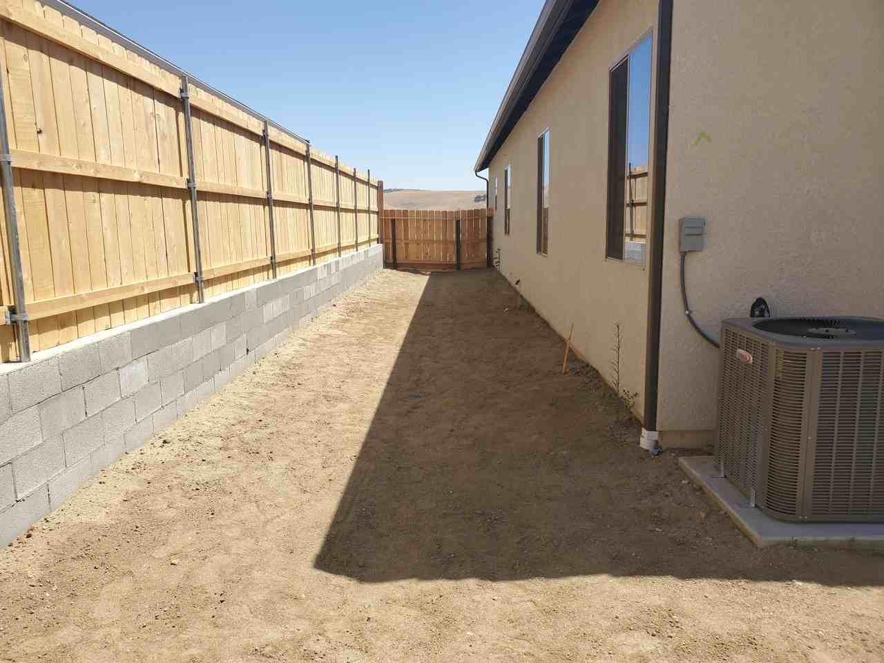 19720 Desert Willow Ln #NA - Photo 3 of 5