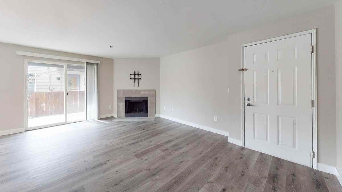 8935 160th Ave Ne - Photo 2 of 21