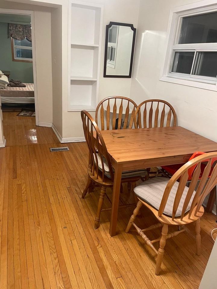 20 Essex Street - Photo 5 of 5