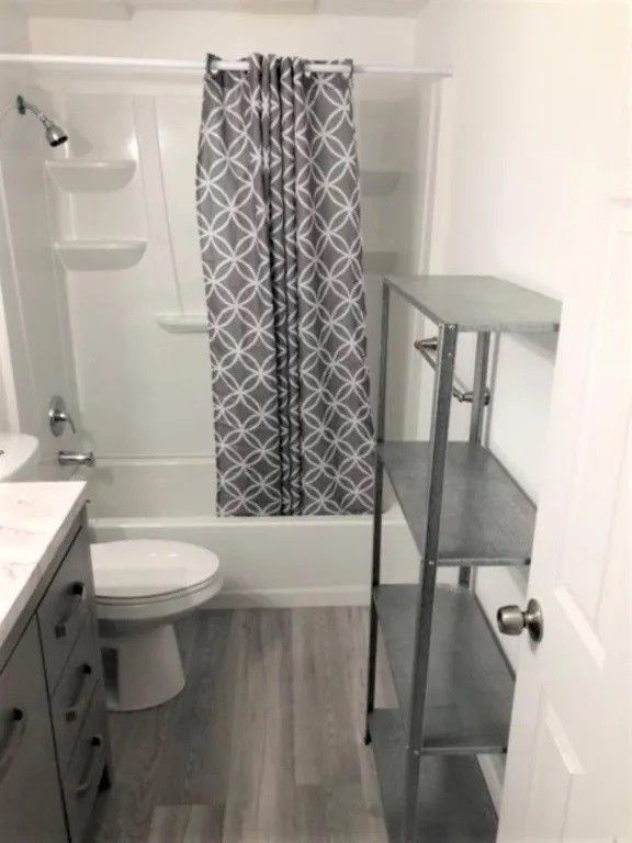 2327 E 3395 S #B - Photo 2 of 7