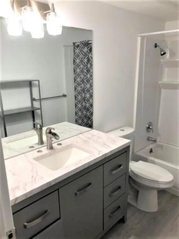 2327 E 3395 S #B - Photo 3 of 7