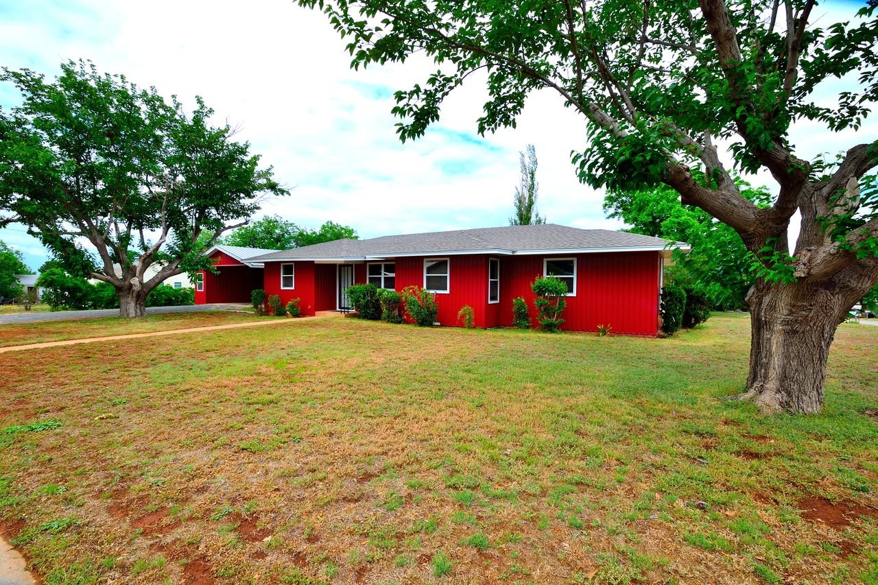 1502 Mccaulley St #NA - Photo 3 of 19