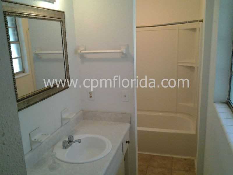 1148 New Haven Dr - Photo 2 of 6