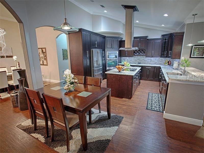 16512 Spring Lake Dr - Photo 2 of 15