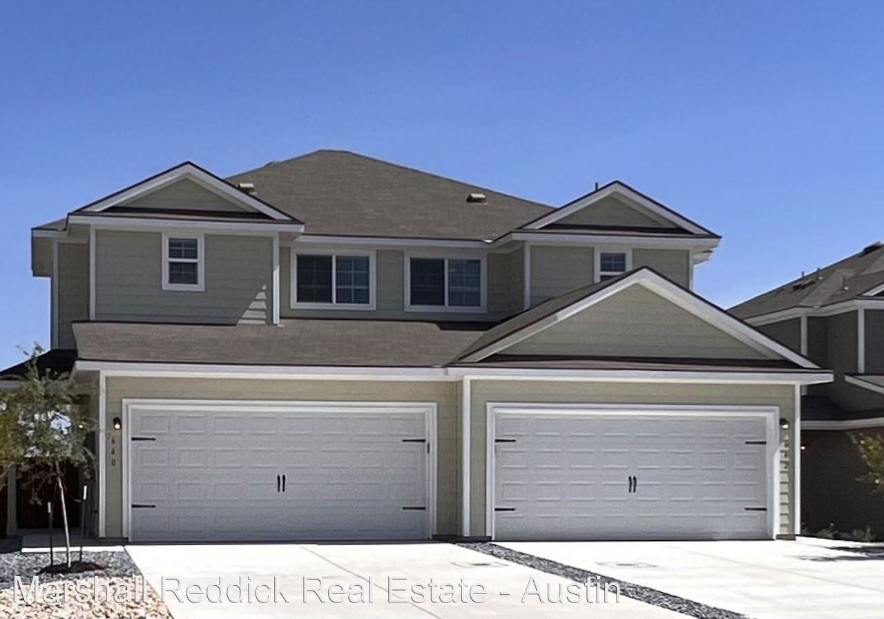 640-642 Heathers Way - Photo 2 of 19