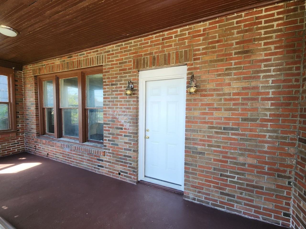 1712 Chestnut St - Photo 3 of 17