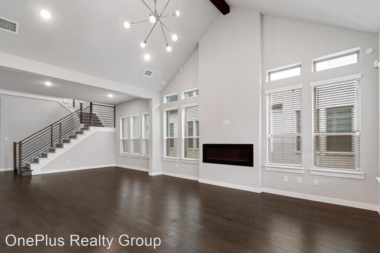 3609 Hollow Pine Dr - Photo 2 of 22