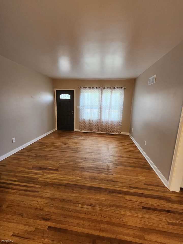 1731 N Payne Ave - Photo 3 of 20