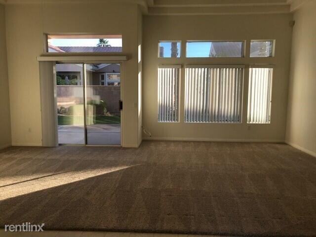 78549 Links Dr - Photo 2 of 9