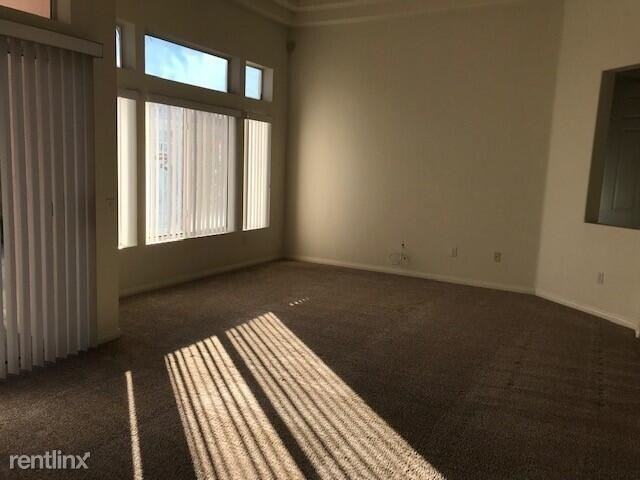 78549 Links Dr - Photo 3 of 9