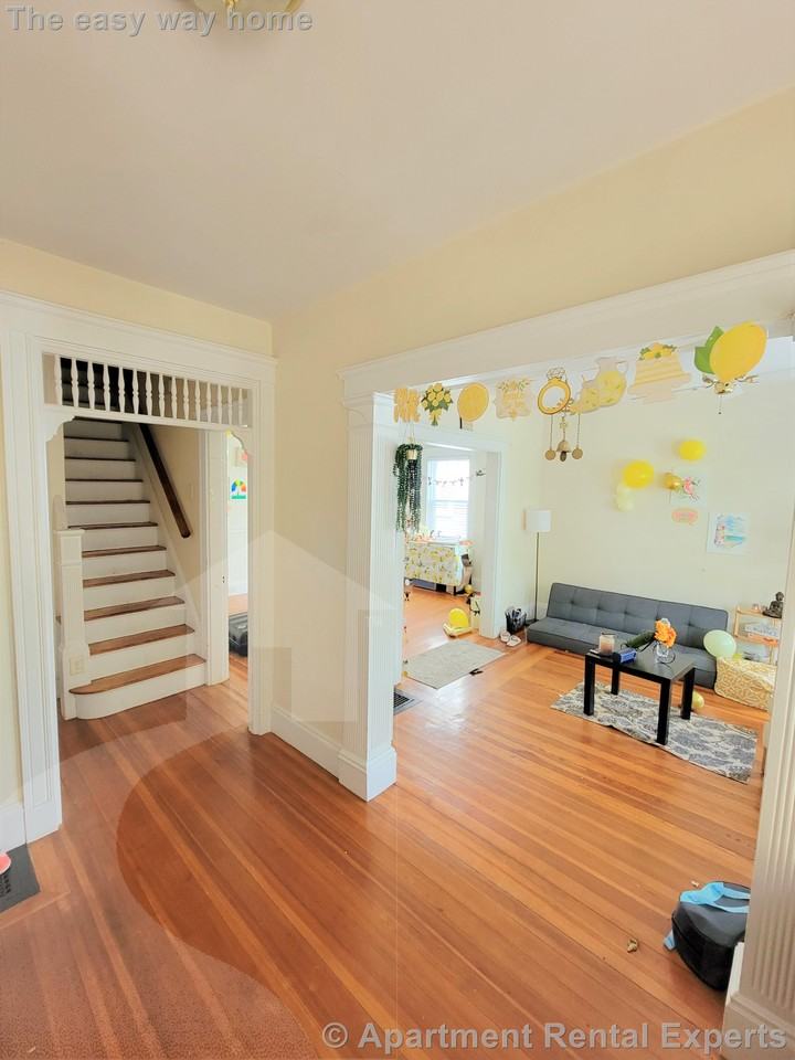 31 Electric Ave #1 - Photo 4 of 18