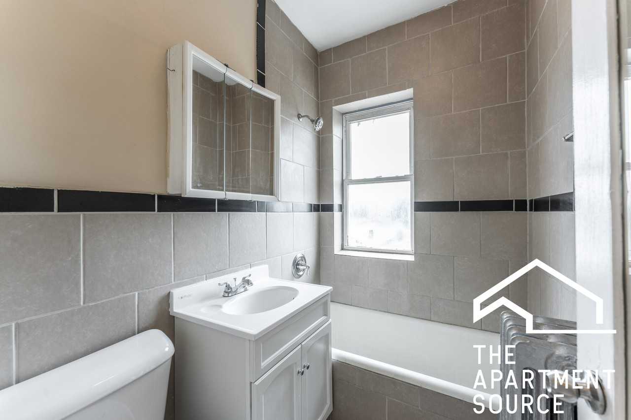 2801 N Keating Ave #301 - Photo 7 of 7