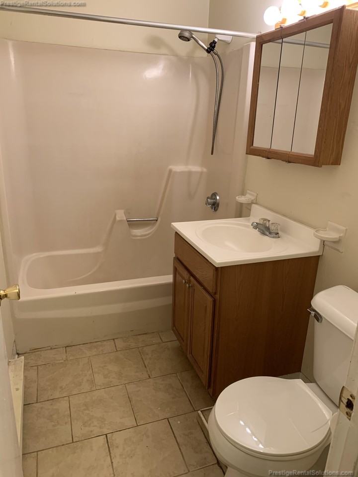 740 Central St #T13 - Photo 6 of 11