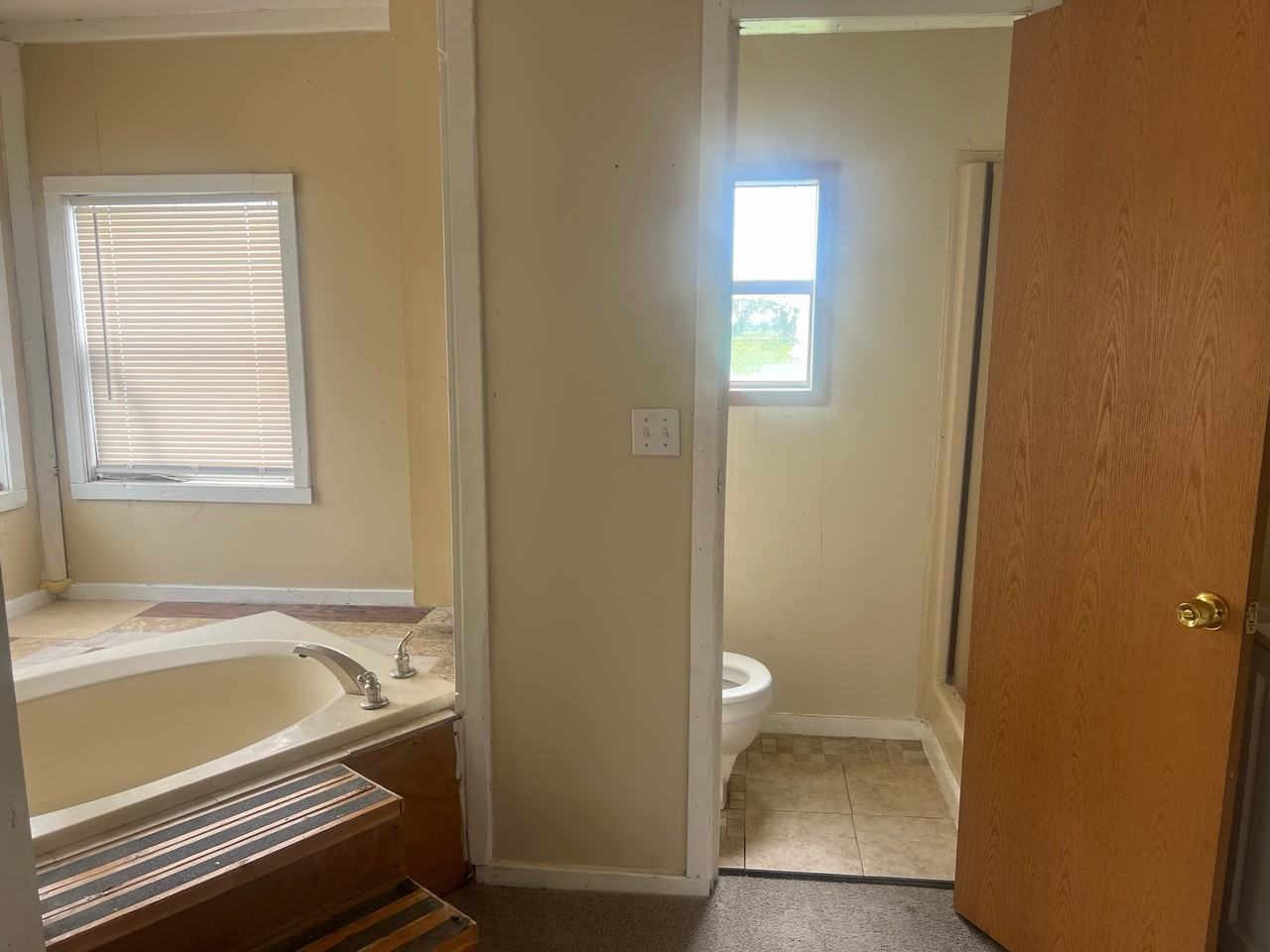 137 Thelma - Photo 3 of 8