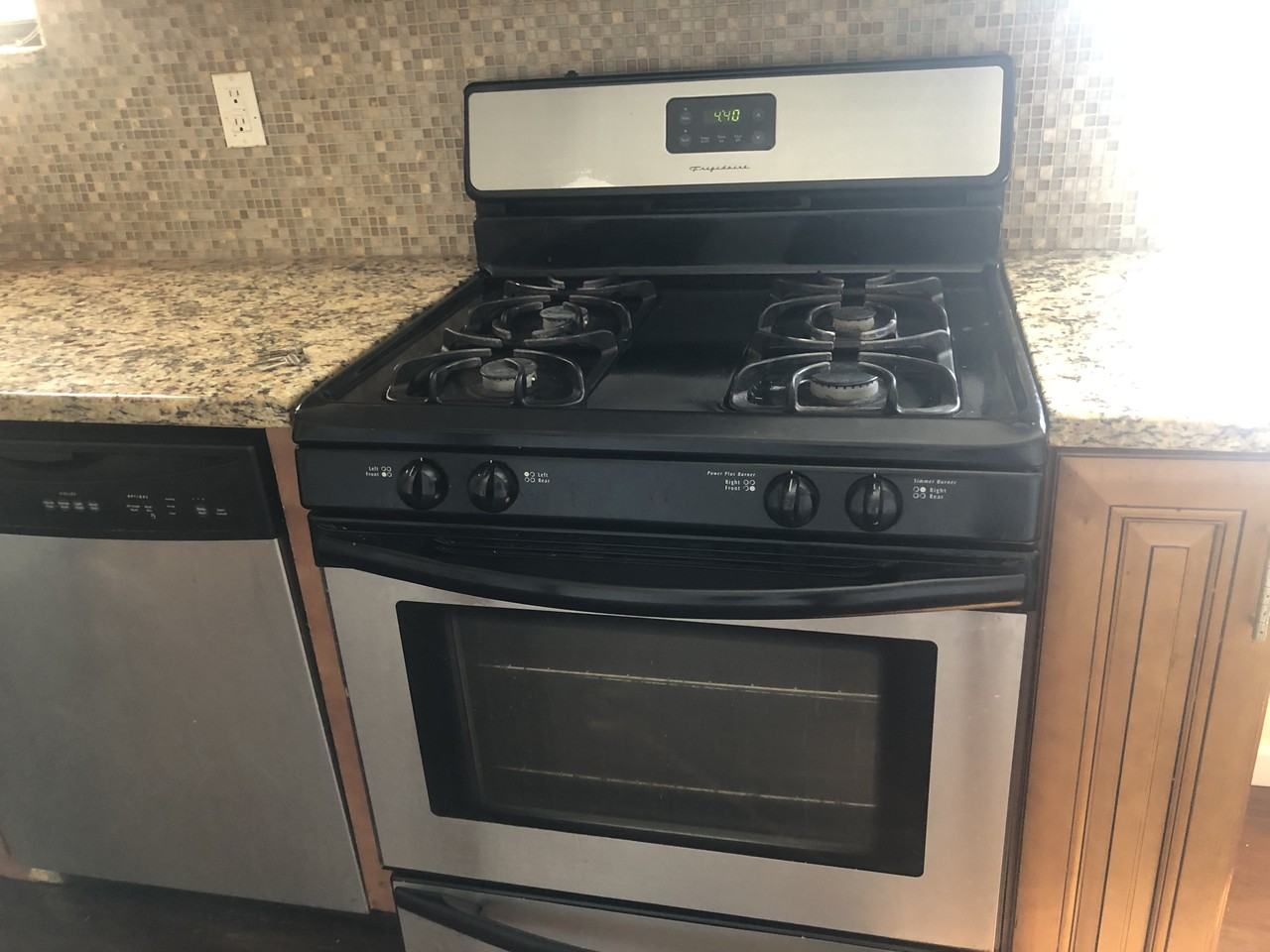 529 54th Street #8 - Photo 2 of 23