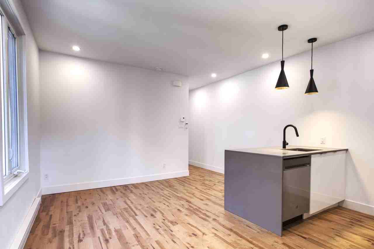 1476 Avenue Letourneux #1478 - Photo 5 of 15