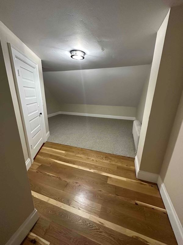 2428 S Webster Ave - Photo 3 of 8