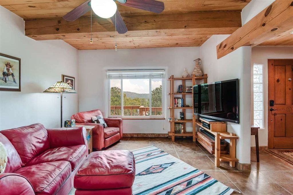 32 Sheridan Rd #NA - Photo 3 of 7