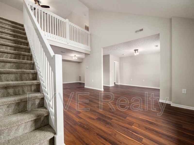 2980 Glenloch Cir - Photo 3 of 38
