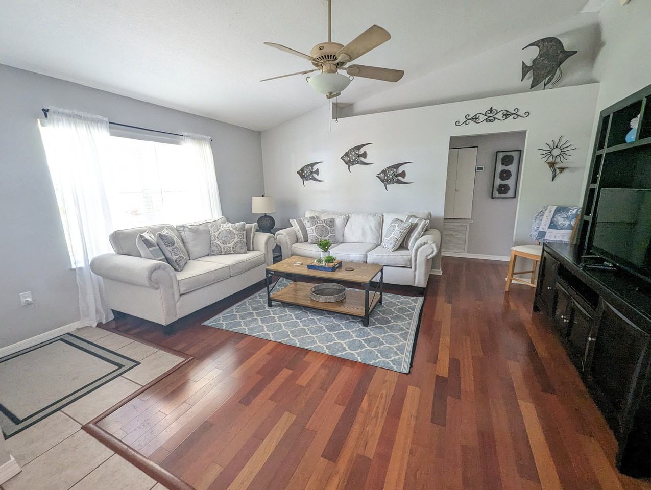 5106 Southeast 43rd Trace - Photo 3 of 24