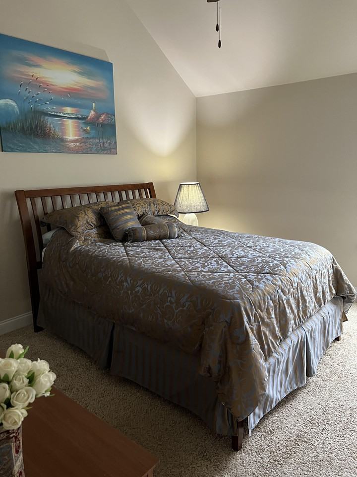 1723 Chesil Drive - Photo 2 of 6