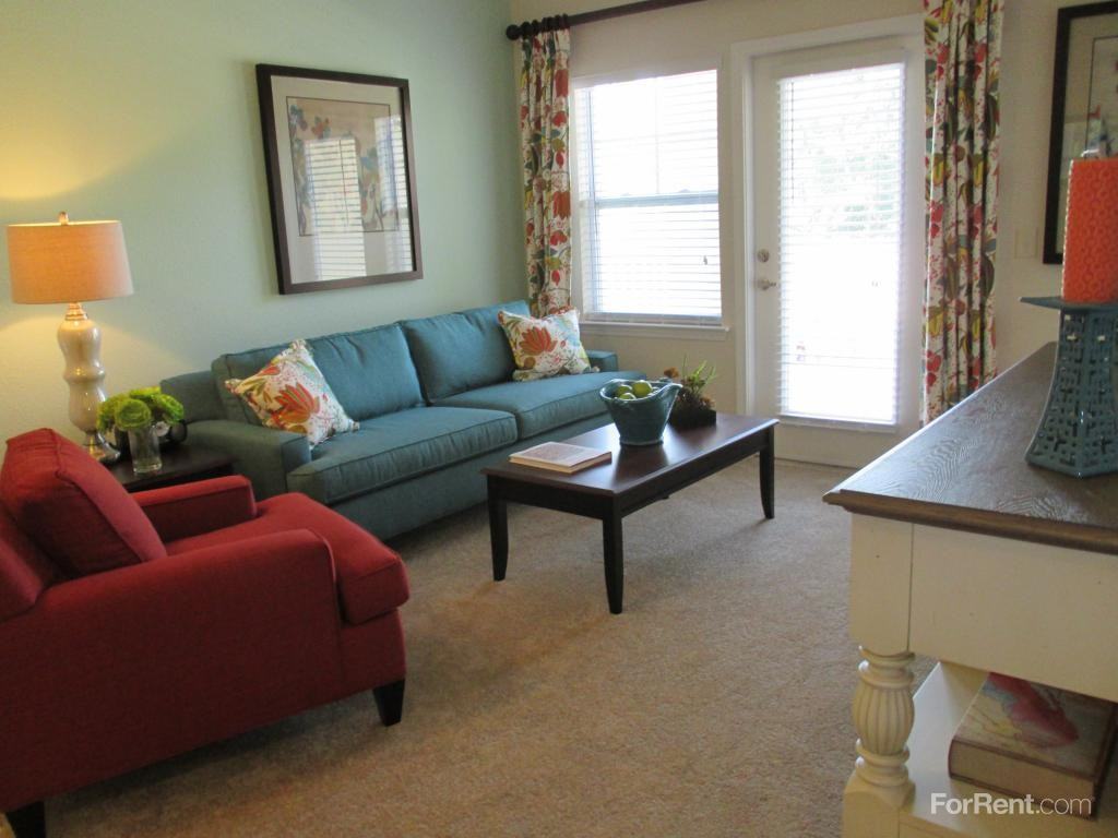 Plantation Pointe - Photo 3 of 20