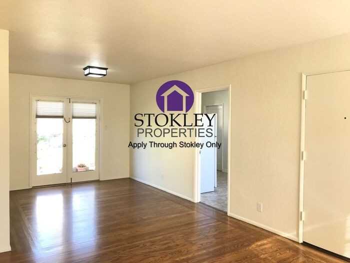 118 Hall Ln - Photo 2 of 10