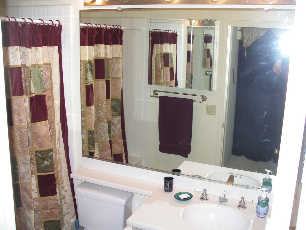 34 Vassar Aisle #B - Photo 2 of 18