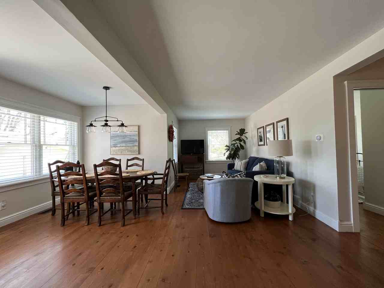 1755 Edgewater St NA, Muskegon, MI 49441 2 Bedroom House for 2,200