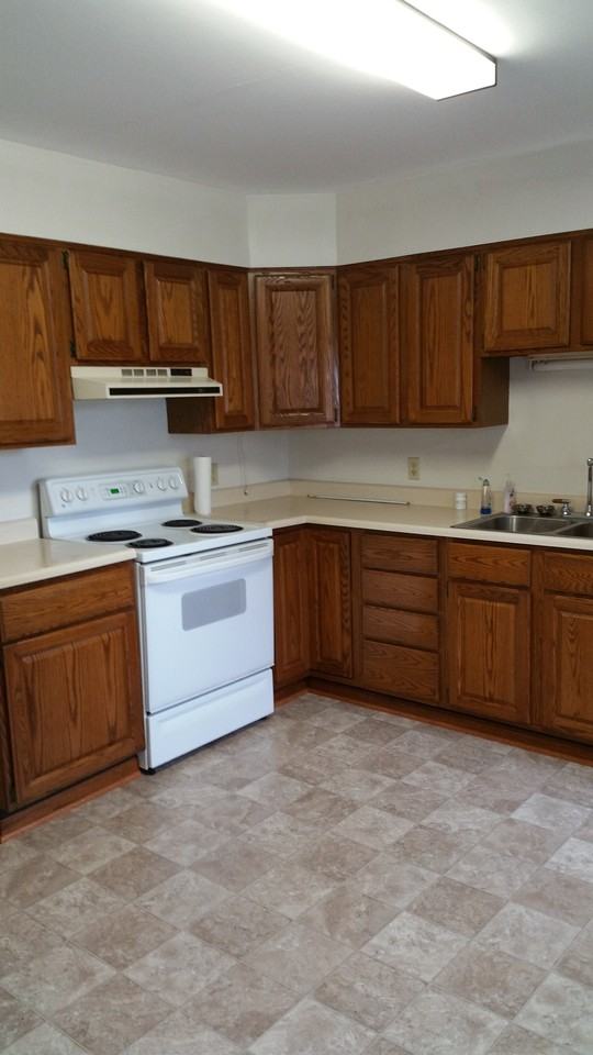 2445 Broad St #NA - Photo 2 of 13