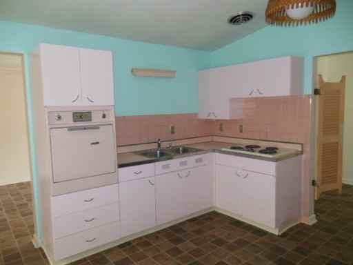 3130 Tradewinds Trail - Photo 3 of 18