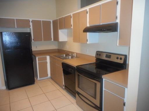 312 San Gabriel St - Photo 2 of 6