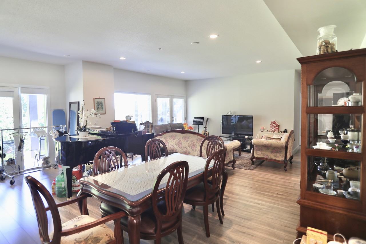 100 Cranberry Court - Photo 2 of 12