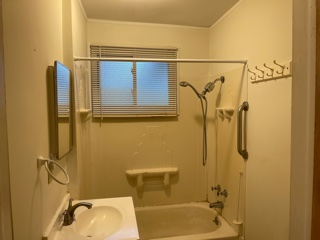 35844 Farragut Ave - Photo 7 of 11