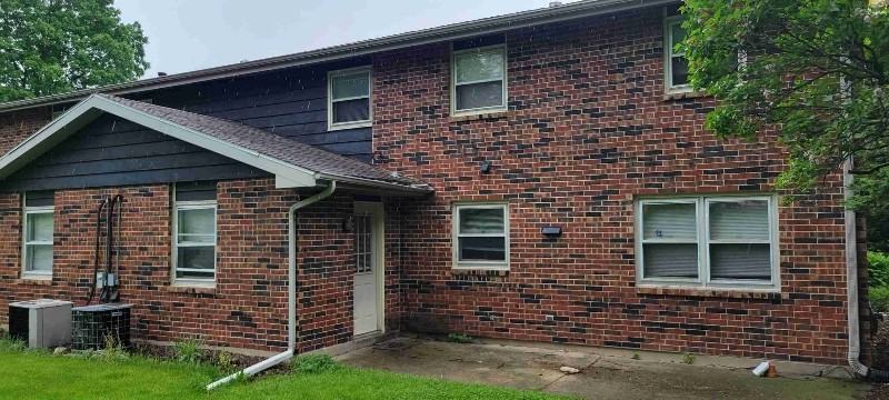327 Watne St - Photo 2 of 2