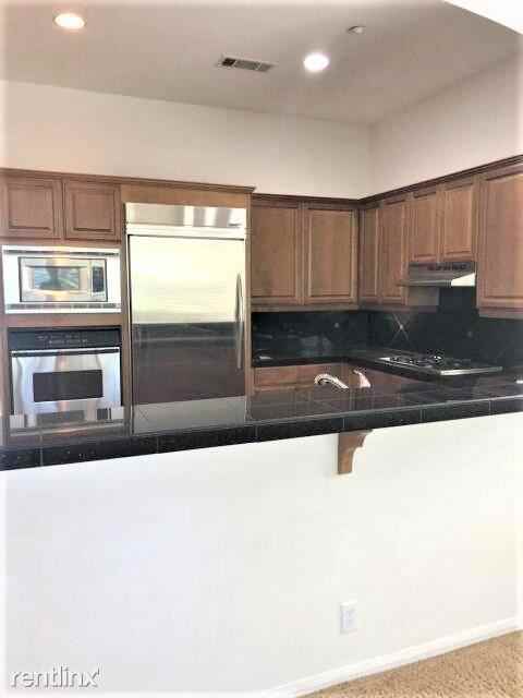 13 Vista Mirage Way - Photo 2 of 10