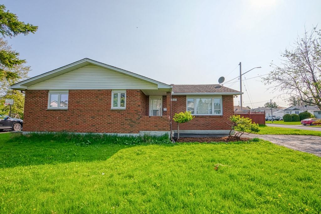 1851 Dumas Street - Photo 2 of 47