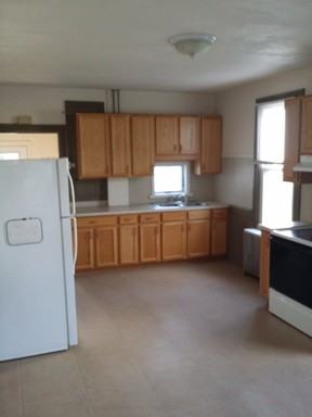 3531 Lincoln Hwy E - Photo 2 of 11