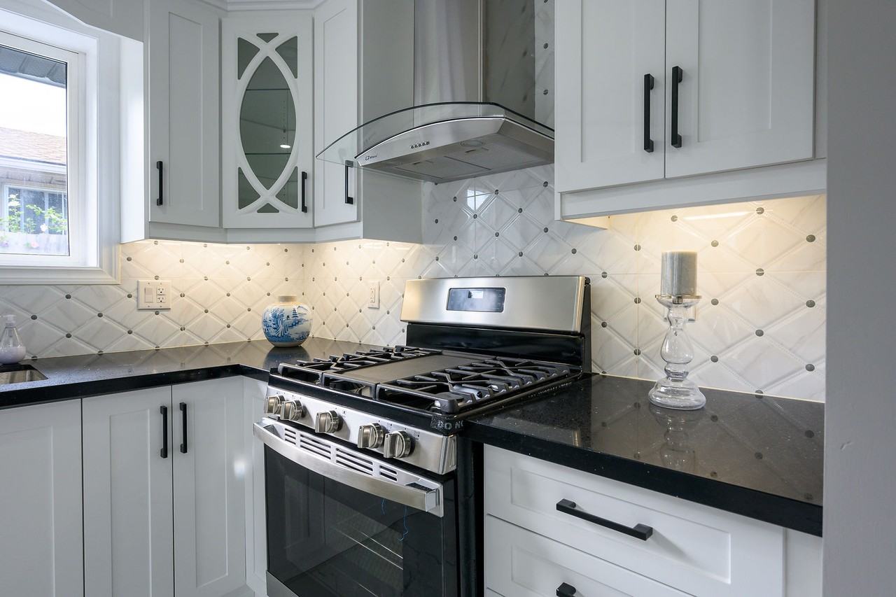 Cranbrook Dr & Courtland Ave #1 - Photo 4 of 13