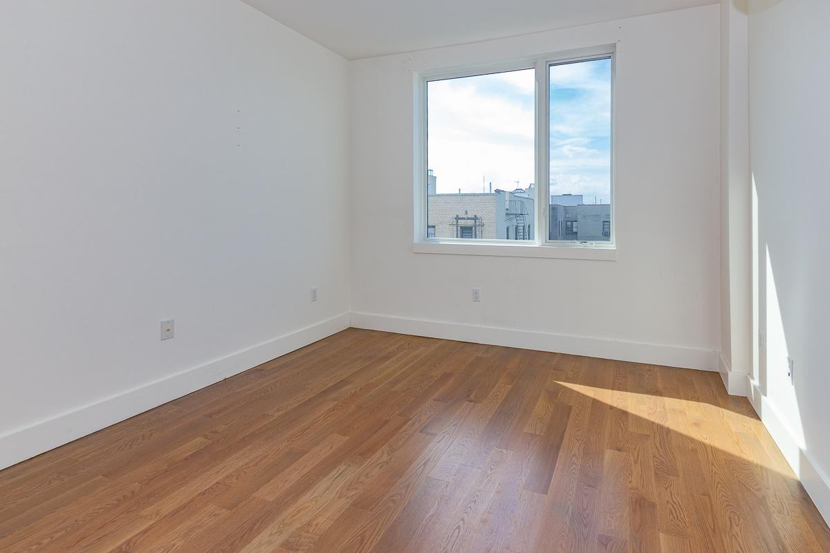 242 Newkirk Ave #7E - Photo 5 of 13