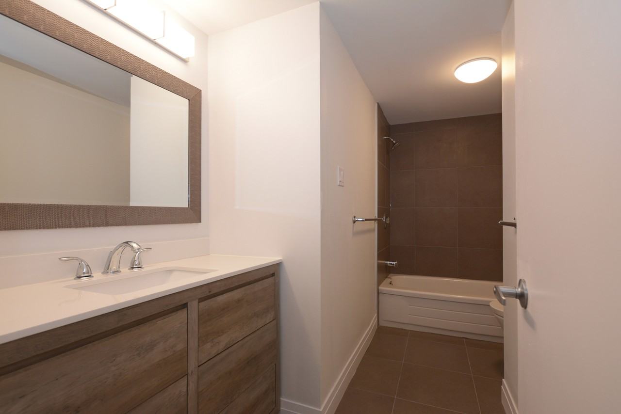 2784 Springland Drive - Photo 3 of 9