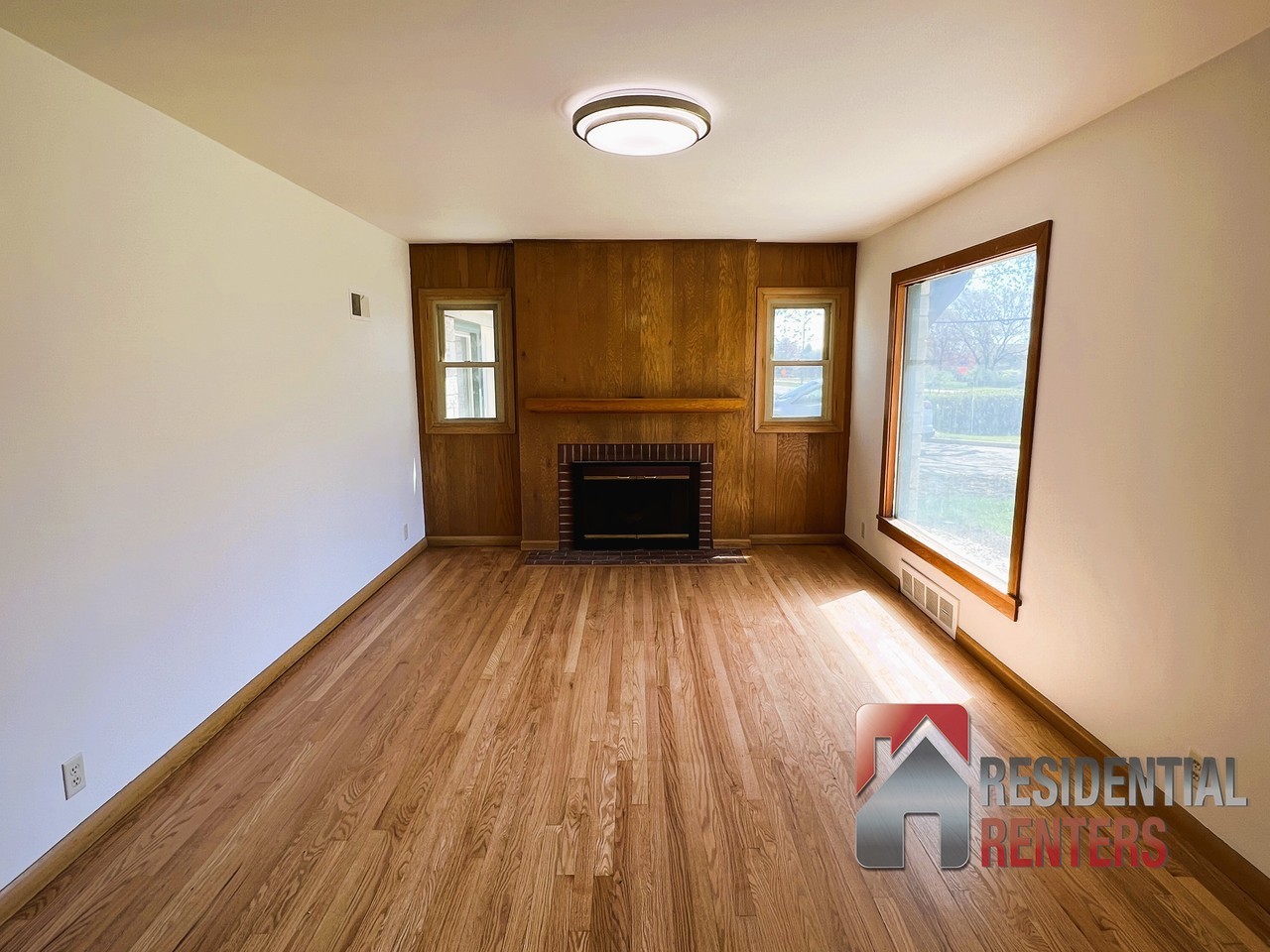 2606 Good Hope Road - Photo 2 of 18