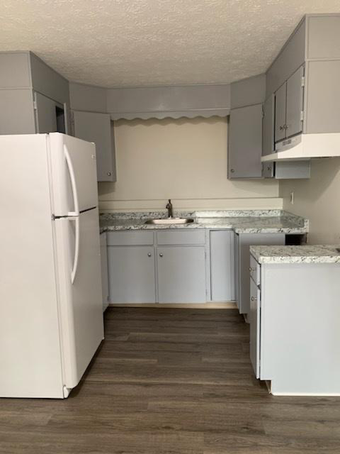 72 Marsh Rd - Photo 3 of 12