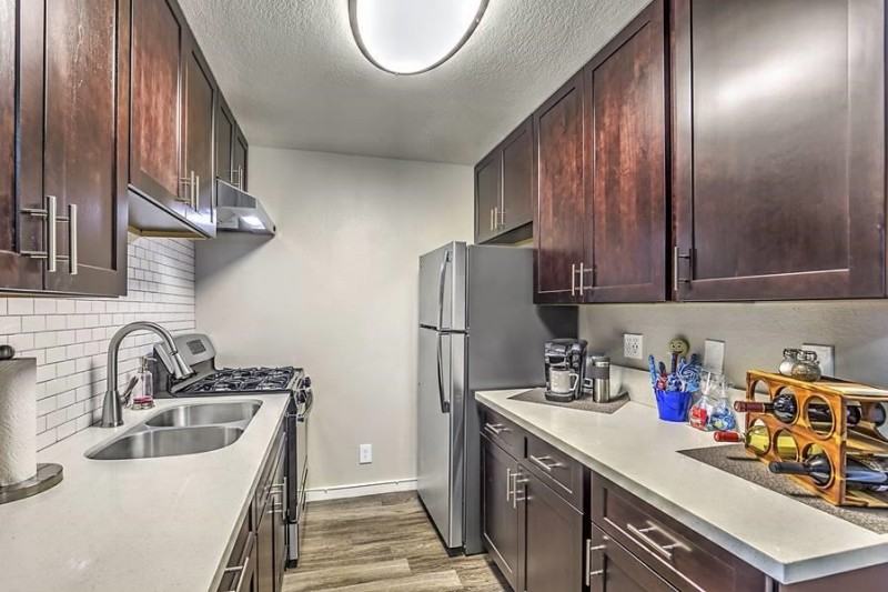 Del Amo Place Apartments Homes - Photo 4 of 48