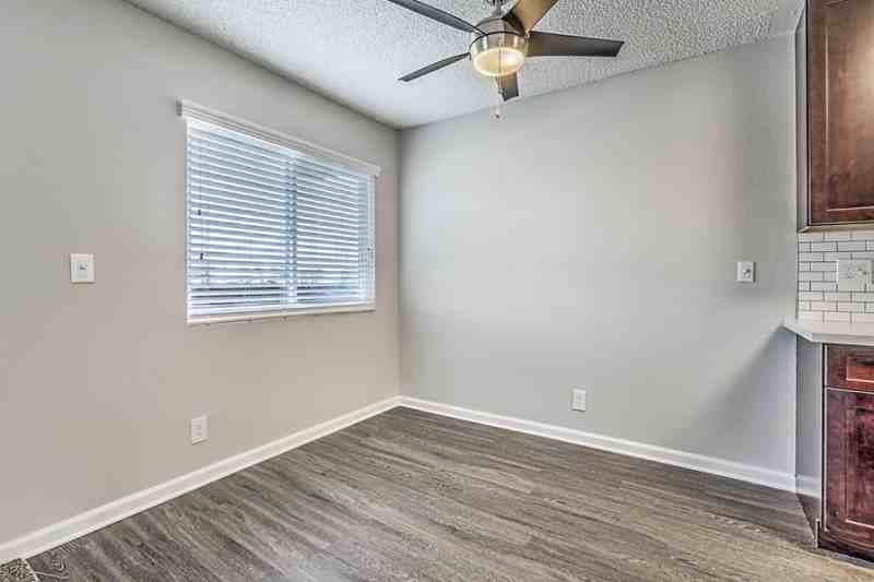 Del Amo Place Apartments Homes - Photo 7 of 48